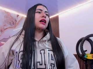 kiara-tay