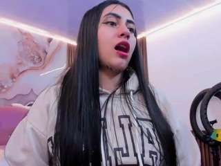 kiara-tay