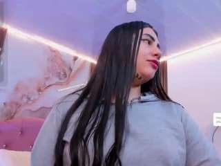 kiara-tay
