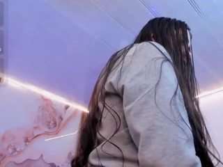 kiara-tay