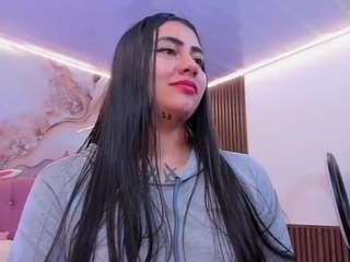 kiara-tay