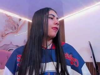 kiara-tay