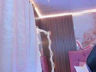 kiara-tay