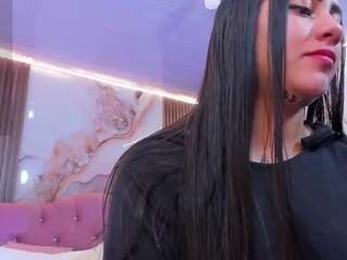 kiara-tay