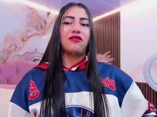 kiara-tay