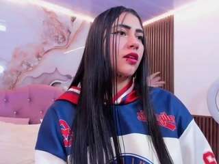 kiara-tay