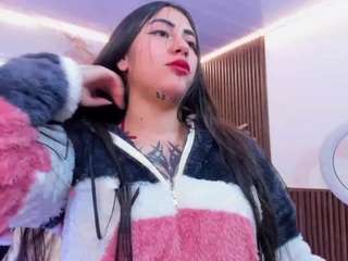 kiara-tay