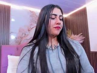 kiara-tay