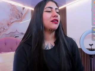 kiara-tay