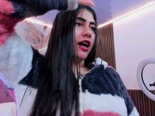 kiara-tay