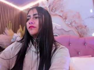 kiara-tay