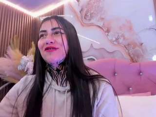 kiara-tay