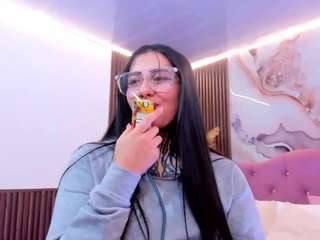 kiara-tay