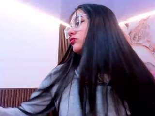 kiara-tay