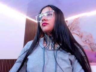 kiara-tay