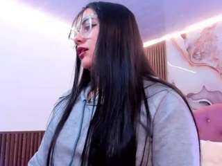 kiara-tay