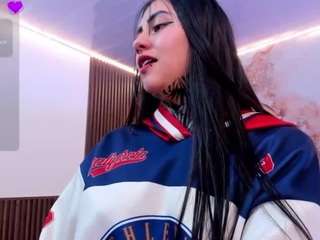 kiara-tay