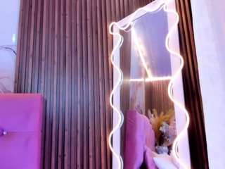 kiara-tay live cam preview