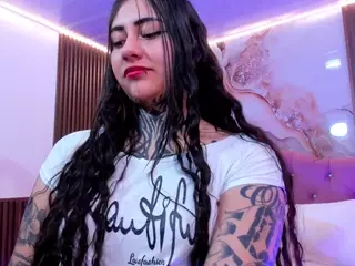 kiara-tay