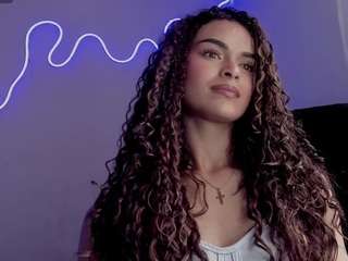 lili-evanss