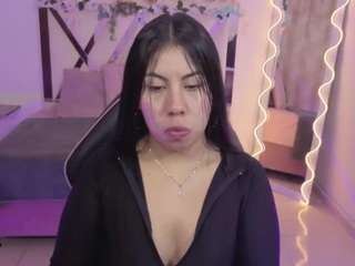 zury-tay