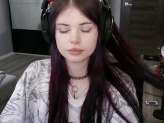 fumikobayless