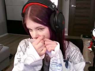 fumikobayless