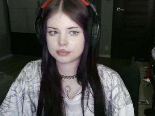 fumikobayless