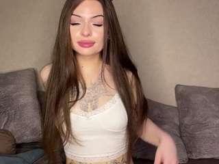 ShirelyTataris live webcam show