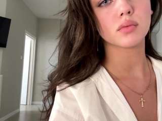 tracietanzi live profile