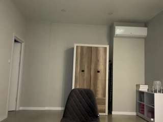 A_Milla live webcam show