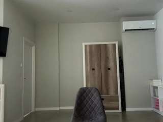 A_Milla live webcam show