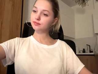 twannasanchec Live Webcam on CamSoda