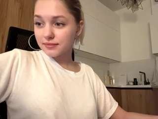 twannasanchec Live Webcam on CamSoda