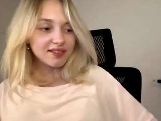 twannasanchec live webcam show