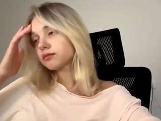 twannasanchec live webcam show