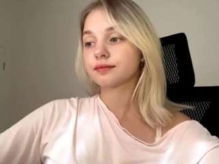 twannasanchec live webcam show