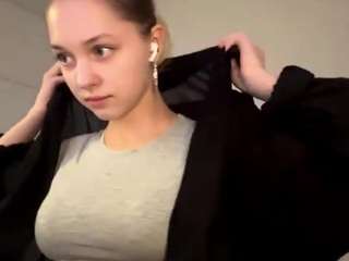 Eve live cam