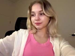 Eve live cam preview