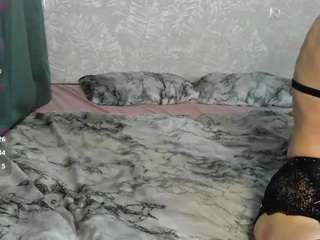 EllieRough live cam preview