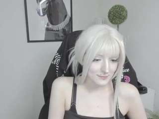 NikaDream1 live webcam show