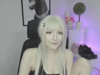 NikaDream1 live webcam show