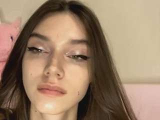 Live cam show with HortenseToledano