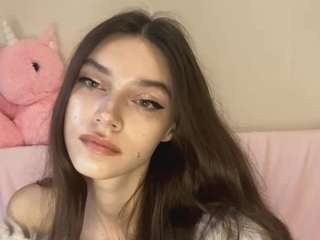 Live webcam model hortensetoledano on Soda Cams