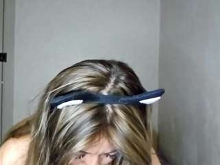 lovettabreault Sex Cam Show