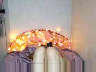 lovettabreault Sex Cam Show