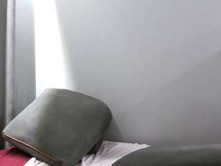Lucymuur live webcam show