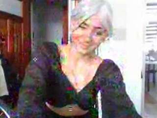 PearlKiki19 live webcam show