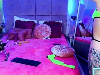 roxyesinner's live room