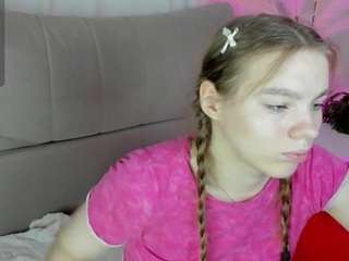 St-Ormyy live webcam show